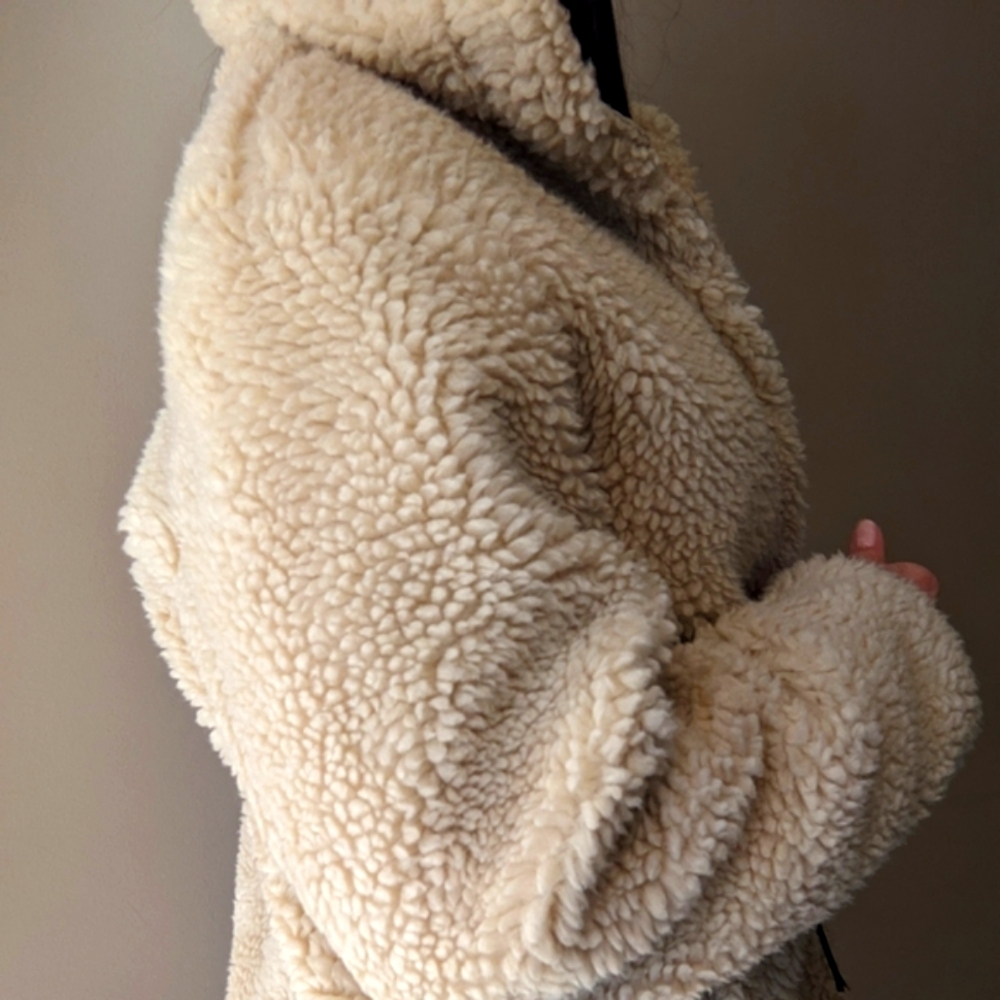 Sherpa Jacket - Picture 5 of 8